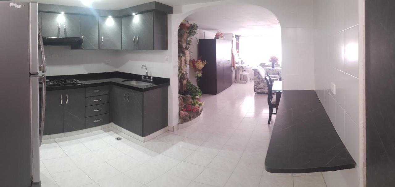 Hostal Dante San Gil Ngoại thất bức ảnh