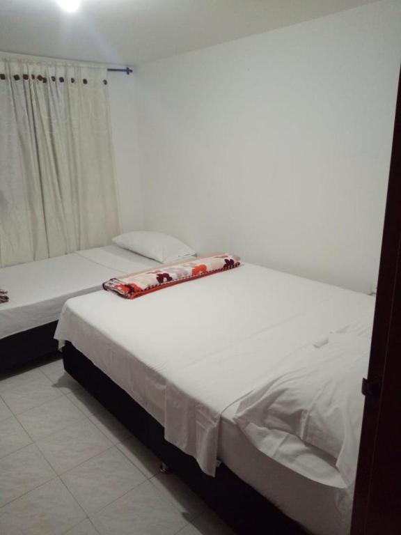 Hostal Dante San Gil Ngoại thất bức ảnh