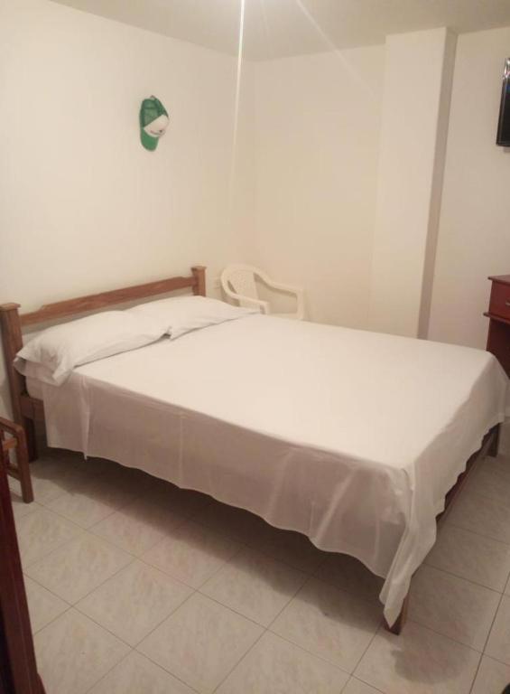Hostal Dante San Gil Ngoại thất bức ảnh