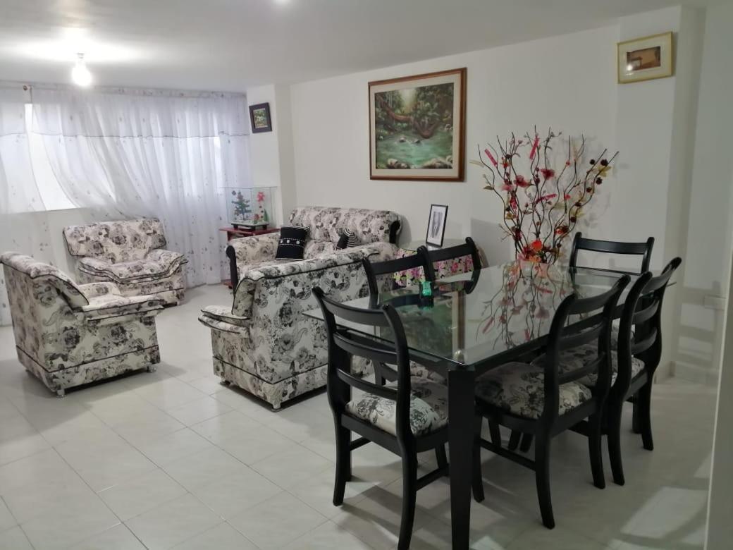 Hostal Dante San Gil Ngoại thất bức ảnh