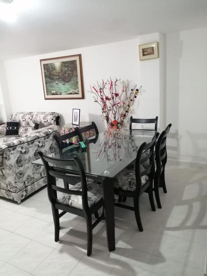 Hostal Dante San Gil Ngoại thất bức ảnh